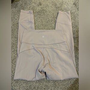 Lululemon In Movement Tight 25" *Everlux